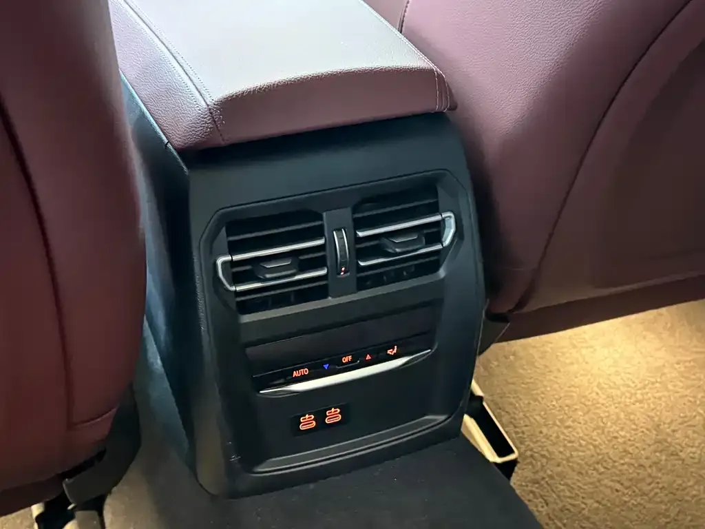 BMW i3 2023 из CN, фото 4