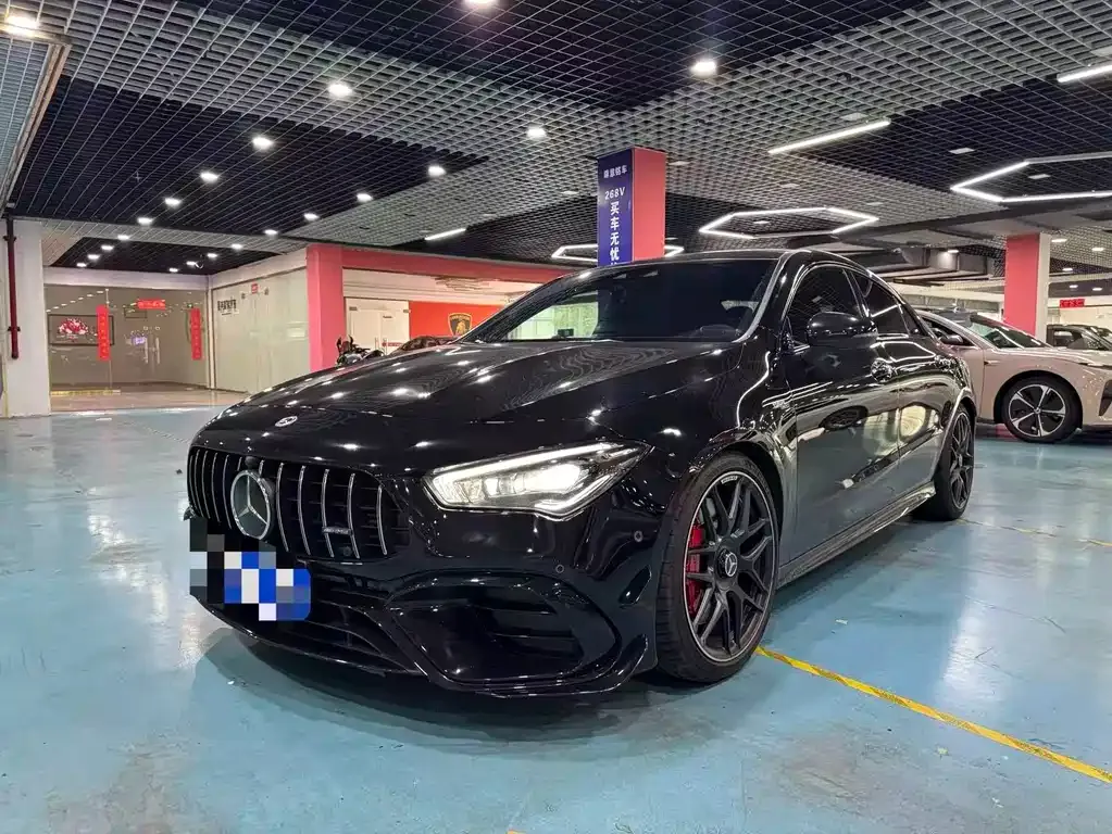 Mercedes-Benz CLA AMG — фото 8