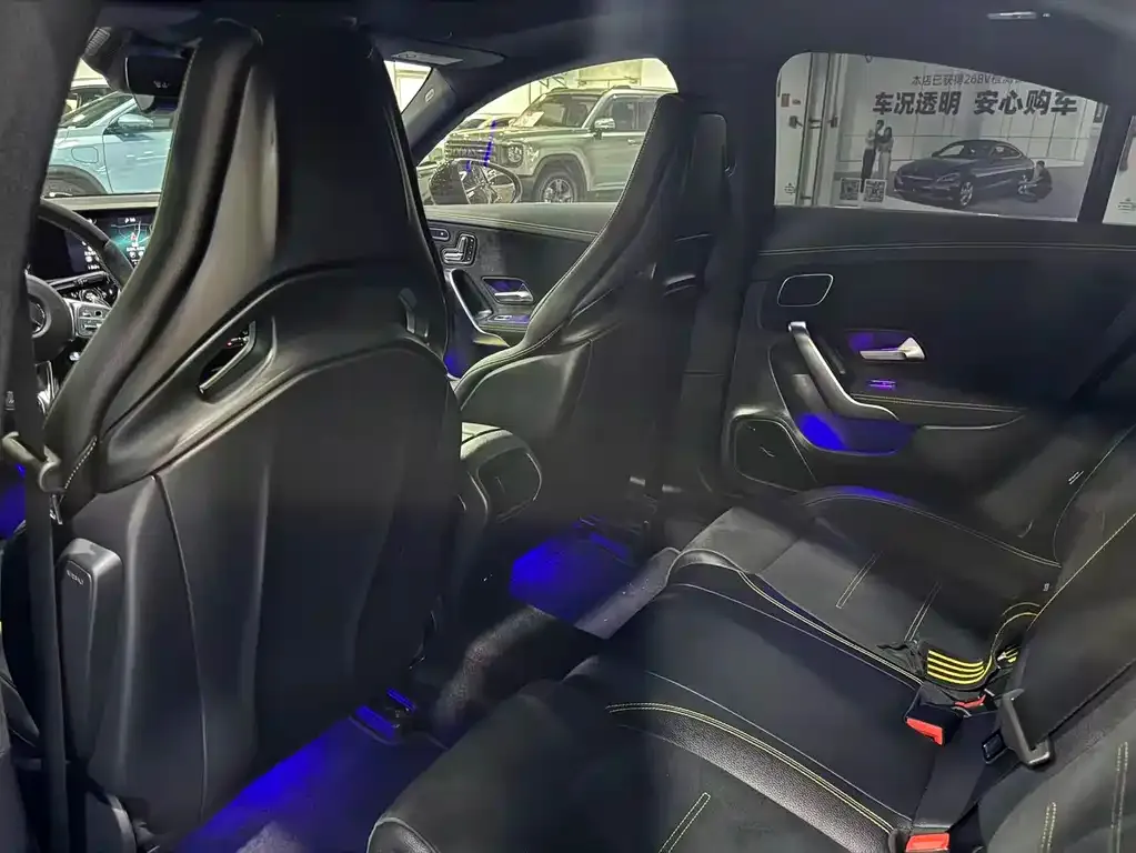 Mercedes-Benz CLA AMG — фото 4