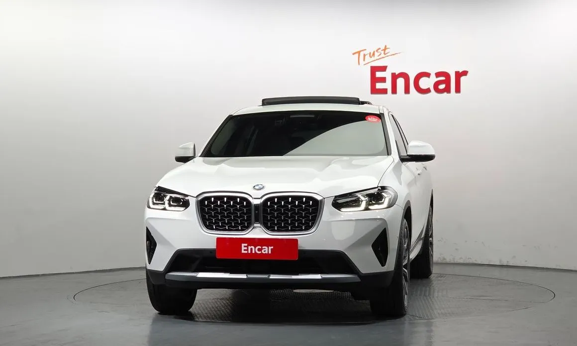 BMW X4 2025 из KR, фото 3
