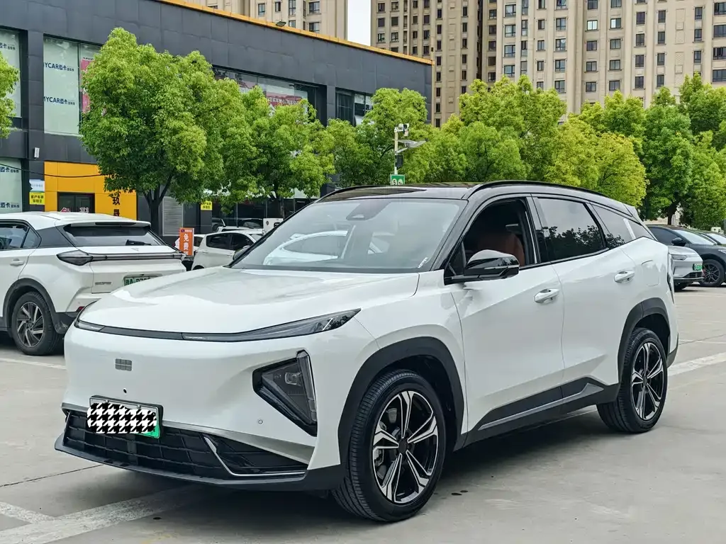 Geely Galaxy L7 — фото 1