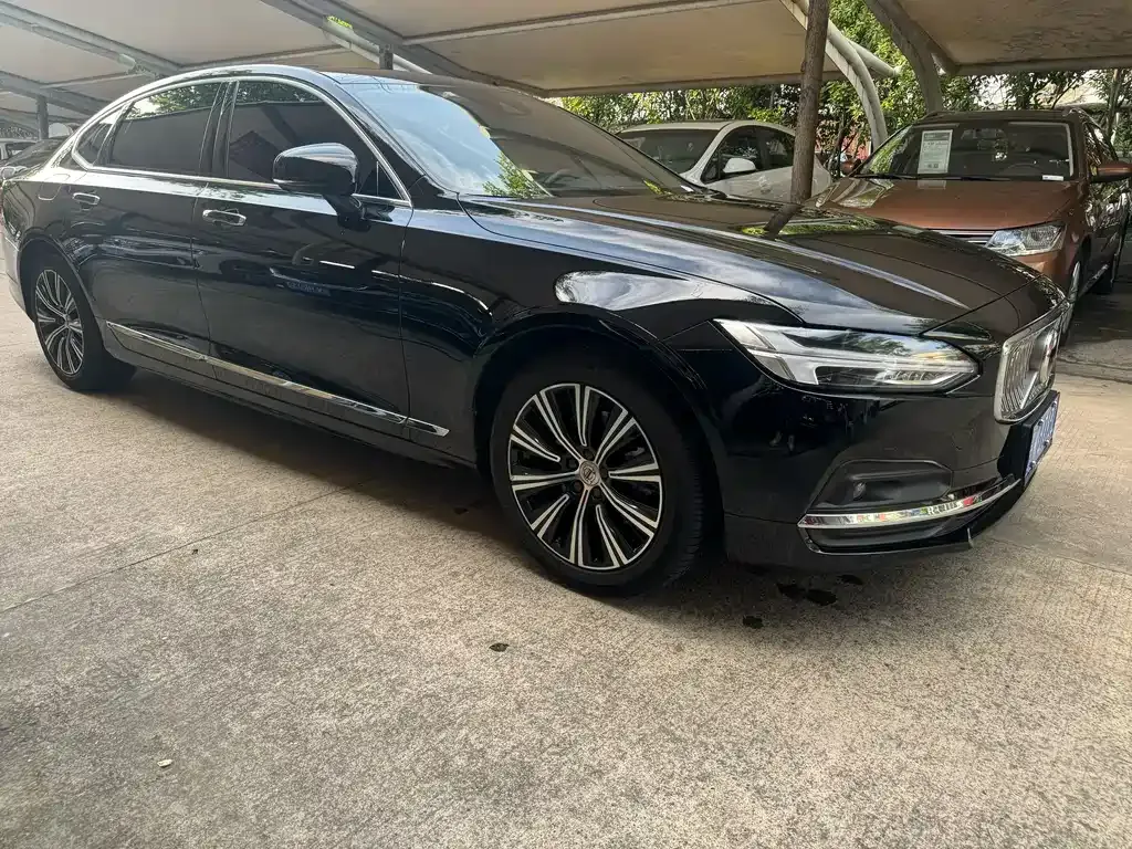 Volvo S90 — фото 10