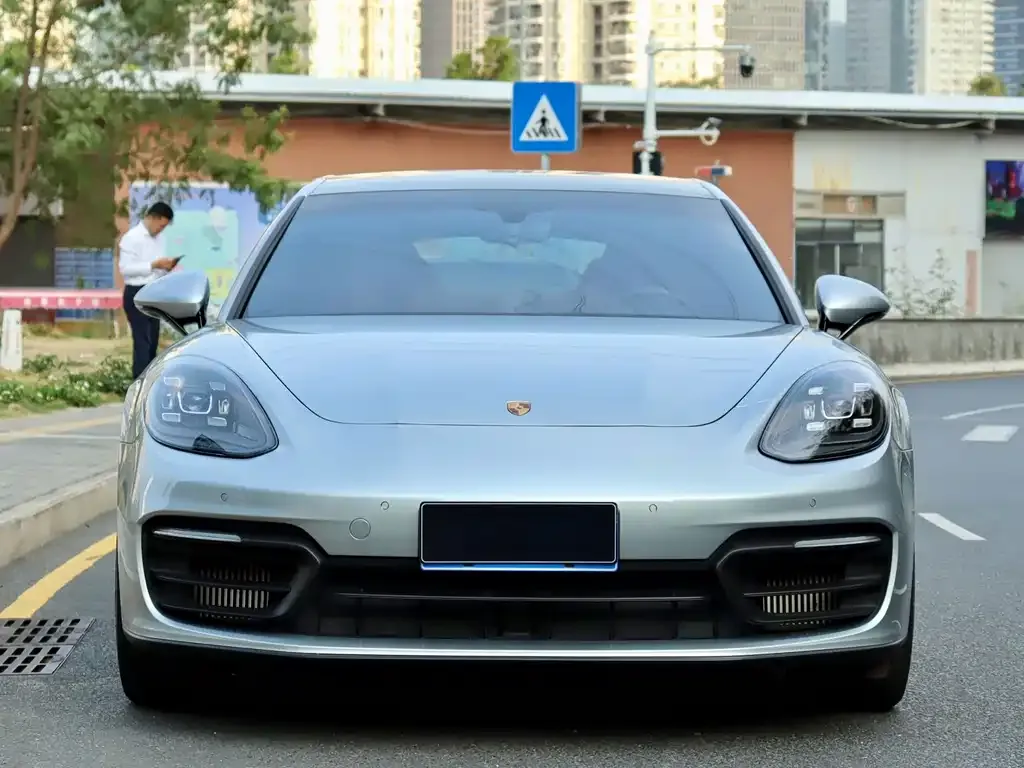 Porsche Panamera — фото 7