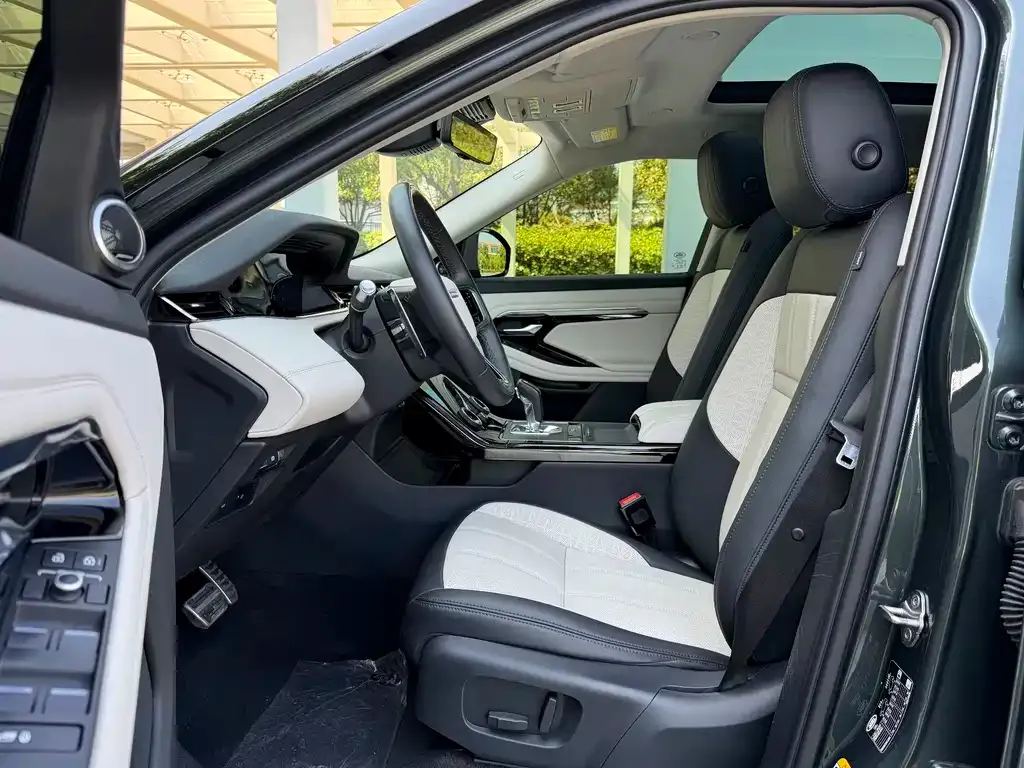 Land Rover Evoque — фото 7