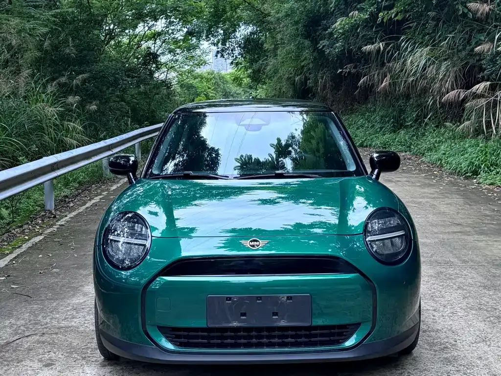 MINI Cooper EV 2024 из CN, фото 4