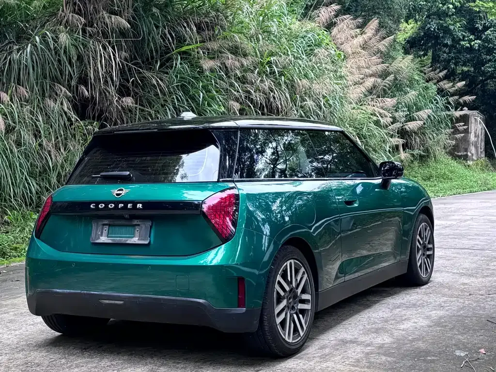 MINI Cooper EV 2024 из CN, фото 6