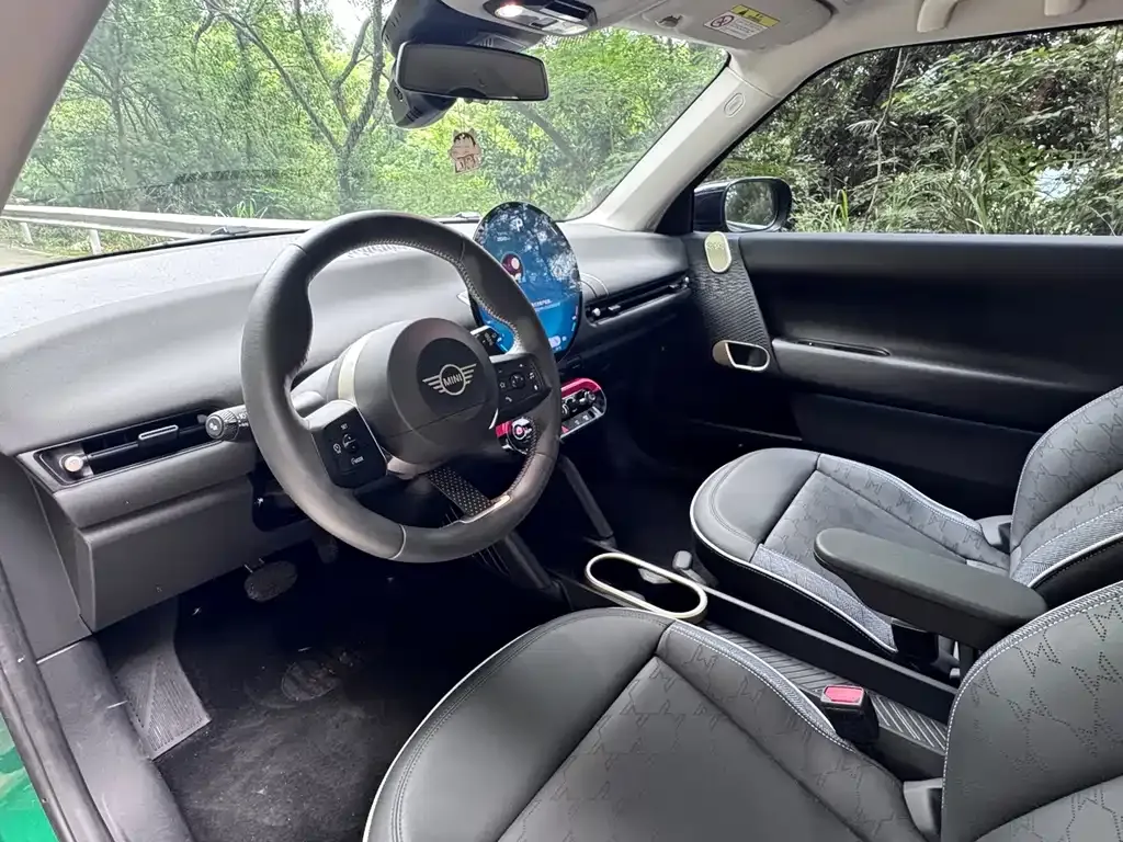 MINI Cooper EV 2024 из CN, фото 8