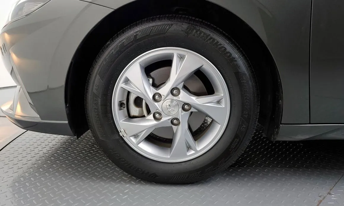 Hyundai AVANTE 2021 из KR, фото 7