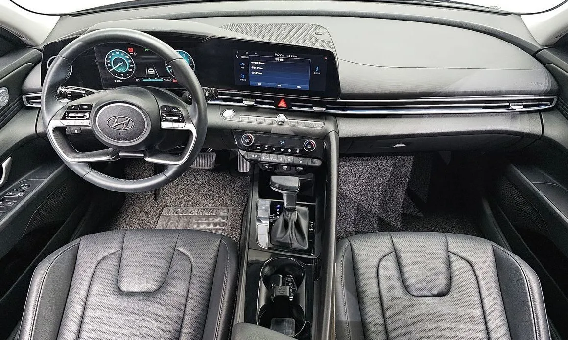 Hyundai AVANTE 2021 из KR, фото 10