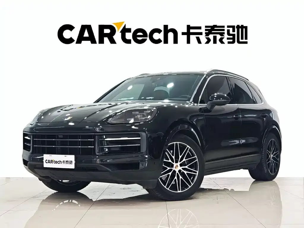 Porsche Cayenne — фото 1