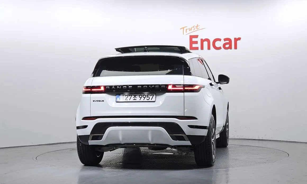 Land Rover Range Rover Evoque 2025 из KR, фото 2