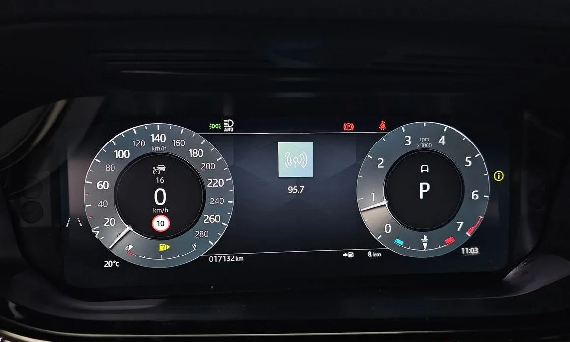 Land Rover Range Rover Evoque 2025 из KR, фото 3
