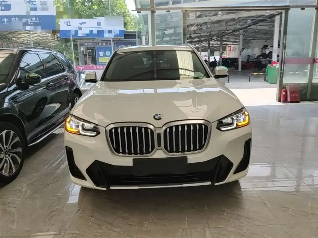 BMW X3 — фото 9