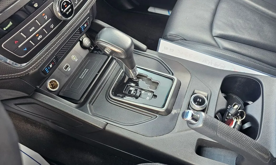 KG Mobility (Ssangyong) Rexton — фото 10