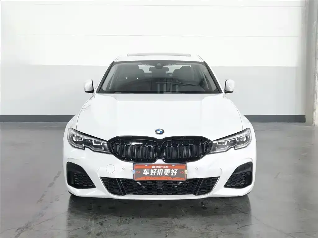 BMW 3 Series 2021 из CN, фото 9