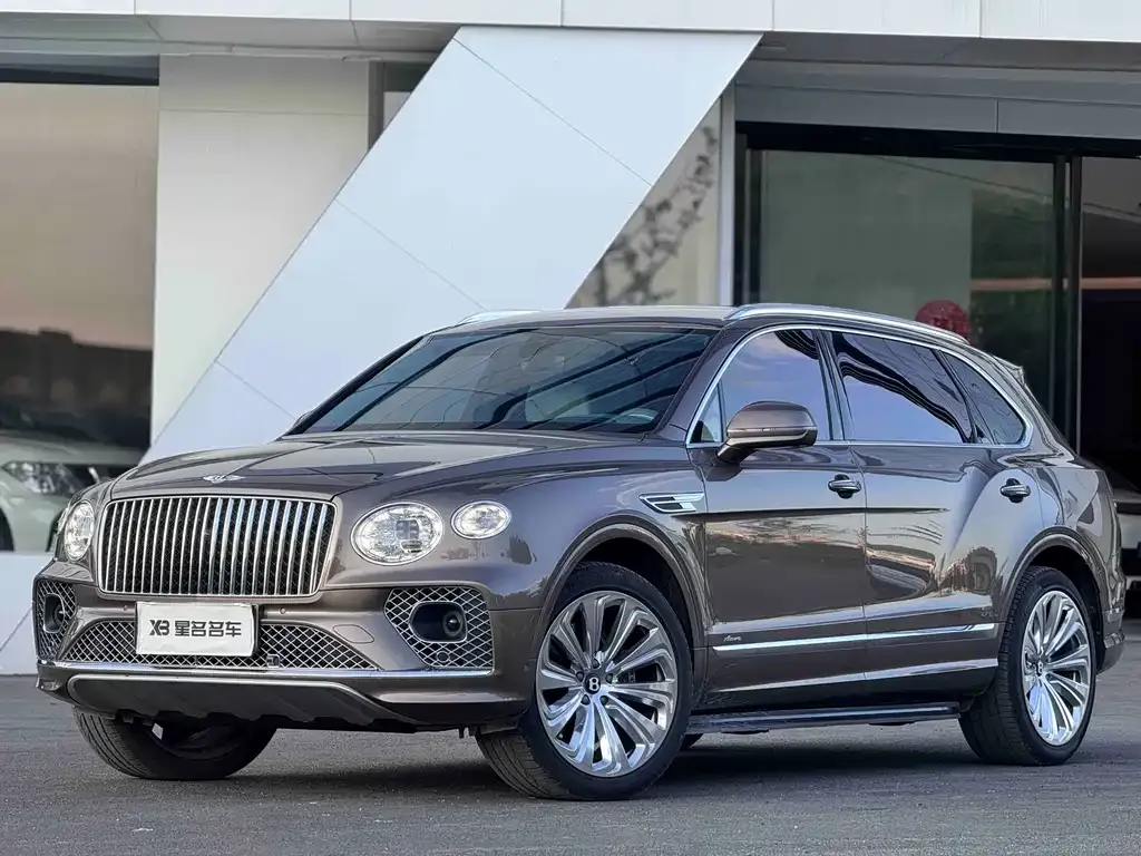 Bentley Bentayga — фото 1