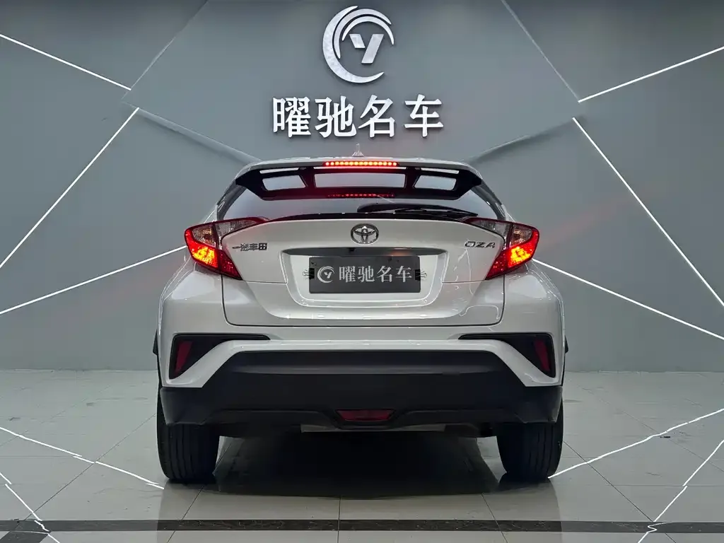 Toyota IZOA 2021 из CN, фото 2