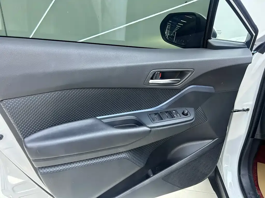 Toyota IZOA 2021 из CN, фото 8