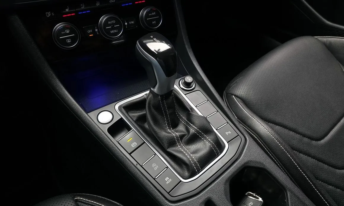 Volkswagen Jetta 2023 из KR, фото 8