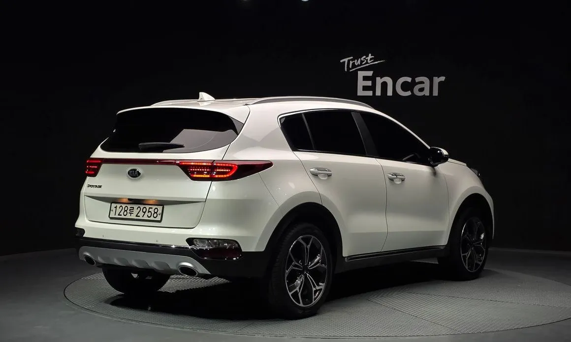 Kia Sportage — фото 6