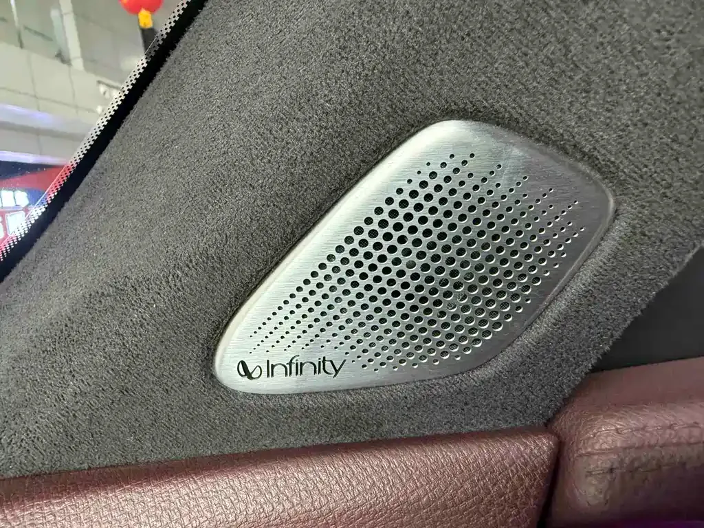 Geely Xingyue L — фото 10