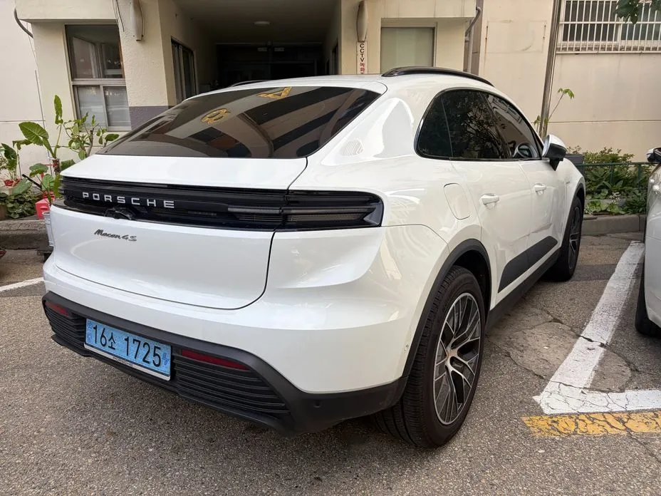 Porsche Macan 2025 из KR, фото 10