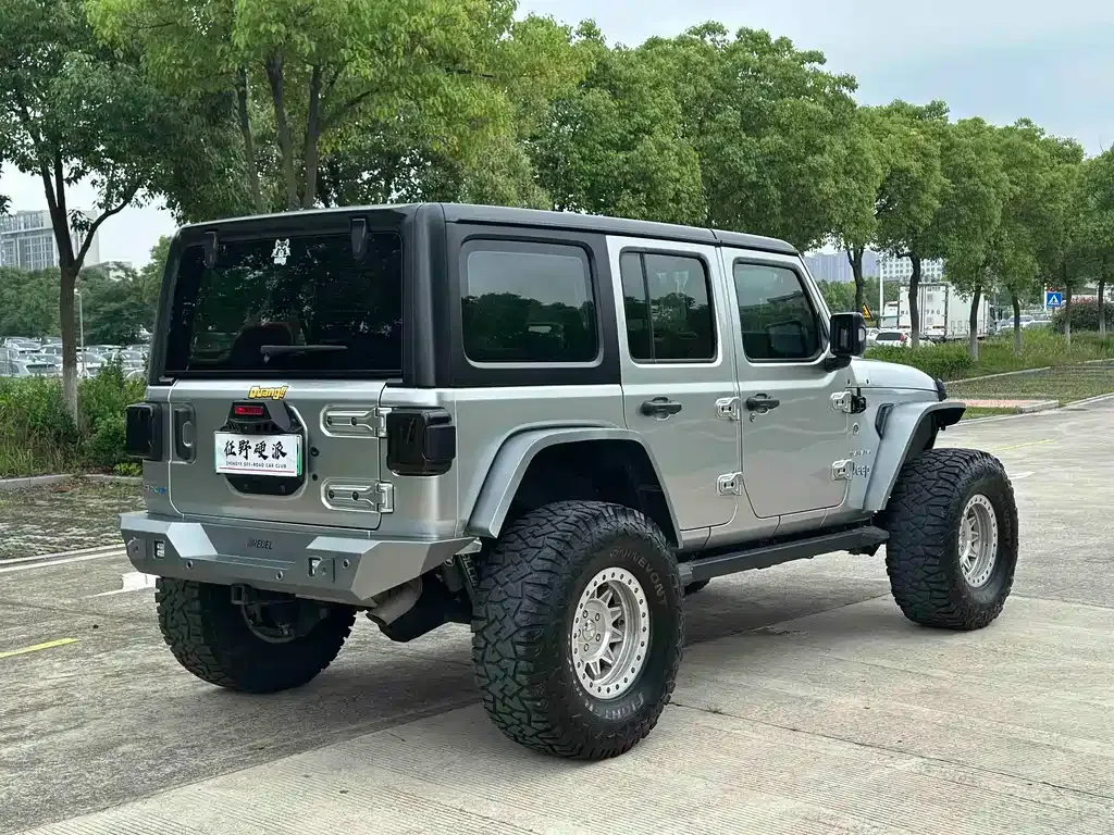 Jeep Wrangler PHEV 2021 из CN, фото 8