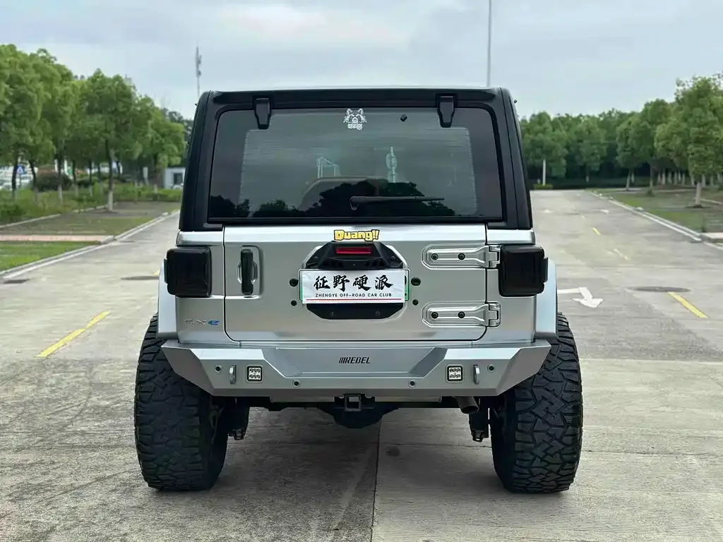 Jeep Wrangler PHEV 2021 из CN, фото 6