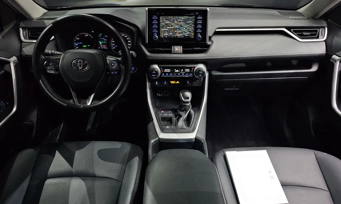 Toyota RAV4 2022 из KR, фото 7