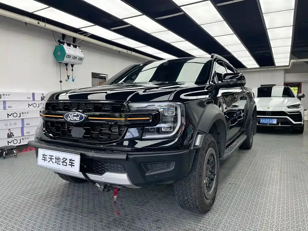 Ford Ranger — фото 1