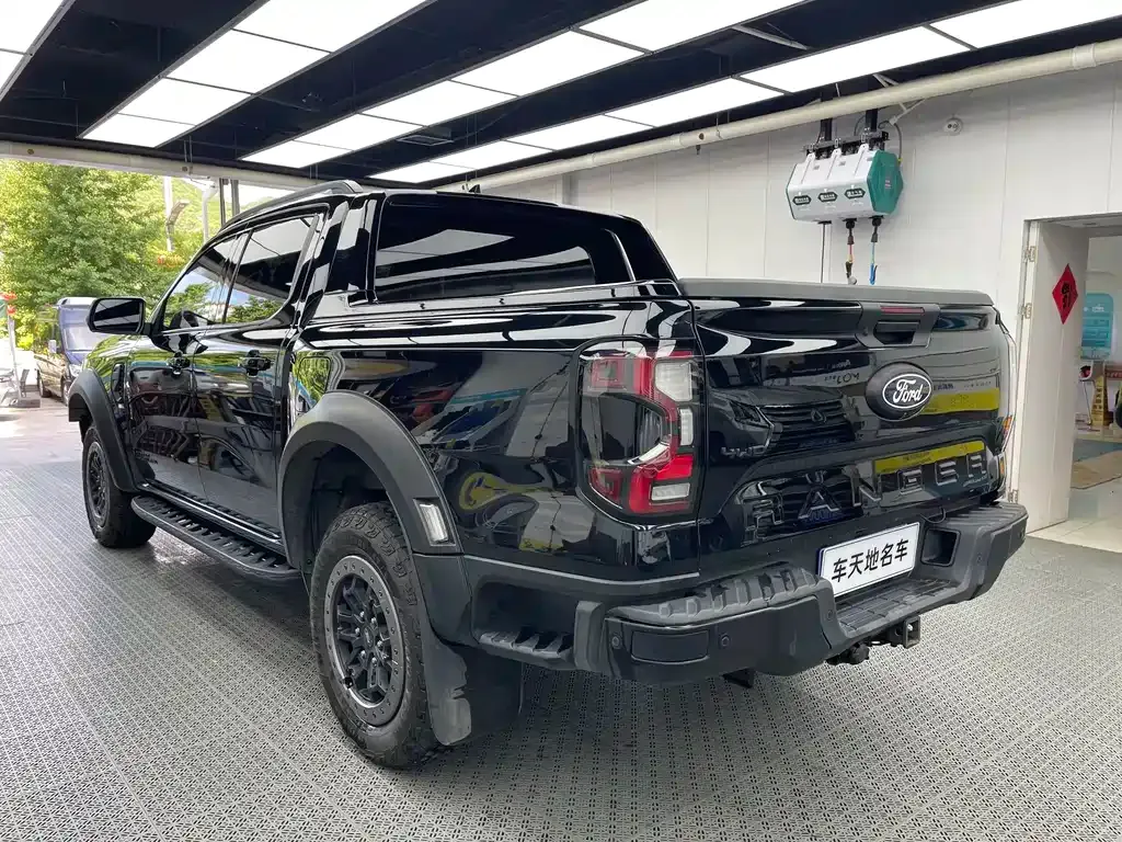 Ford Ranger — фото 9