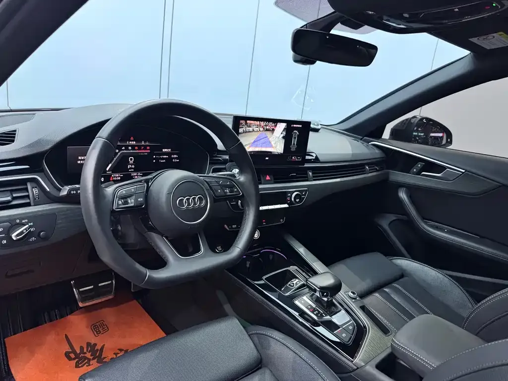 Audi A4L — фото 5
