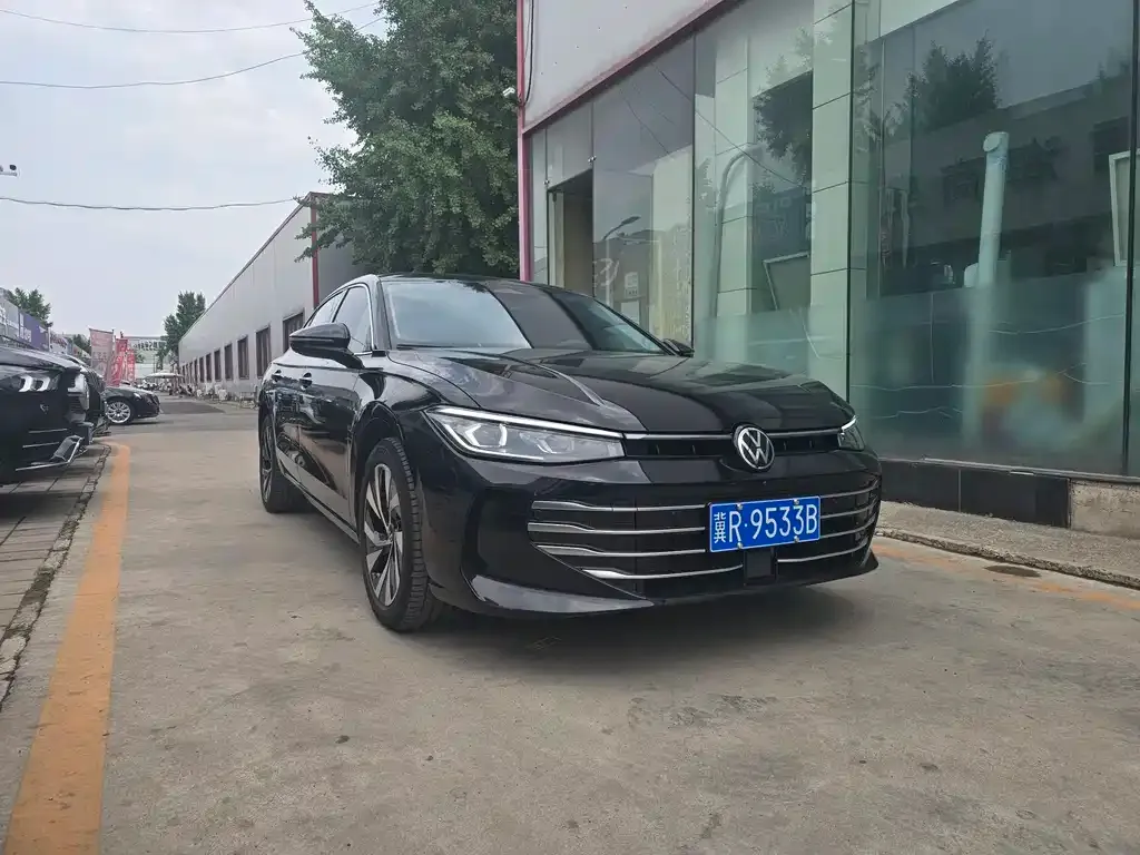 Volkswagen Passat — фото 2