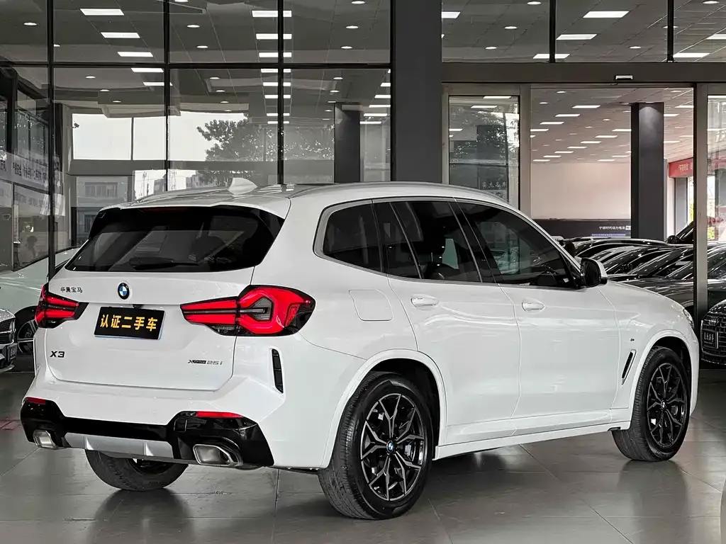 BMW X3 — фото 4
