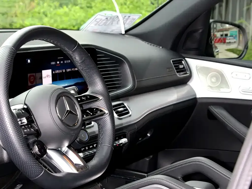 Mercedes-Benz GLE AMG — фото 8