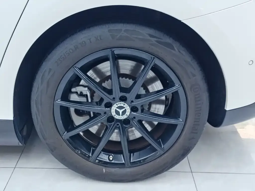Mercedes-Benz EQE 2023 из CN, фото 9