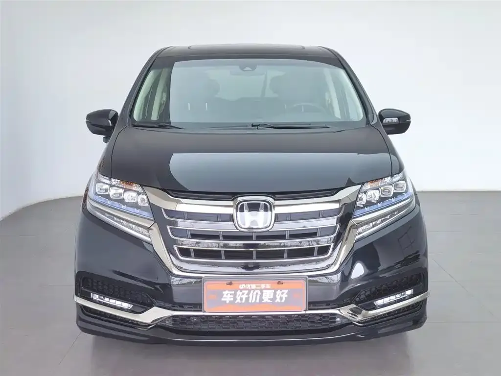 Honda Elysion 2021 из CN, фото 4