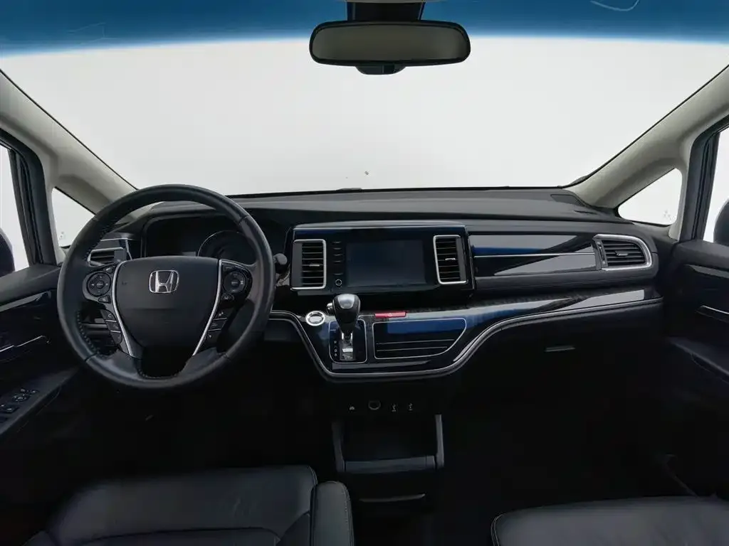 Honda Elysion 2021 из CN, фото 3