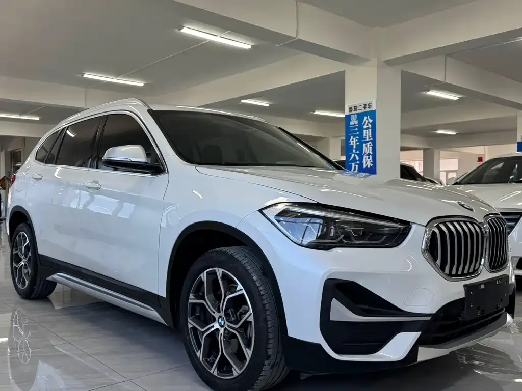 BMW X1 — фото 6