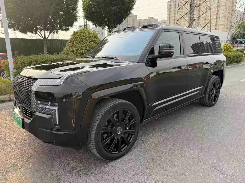 Yangwang U8 L
