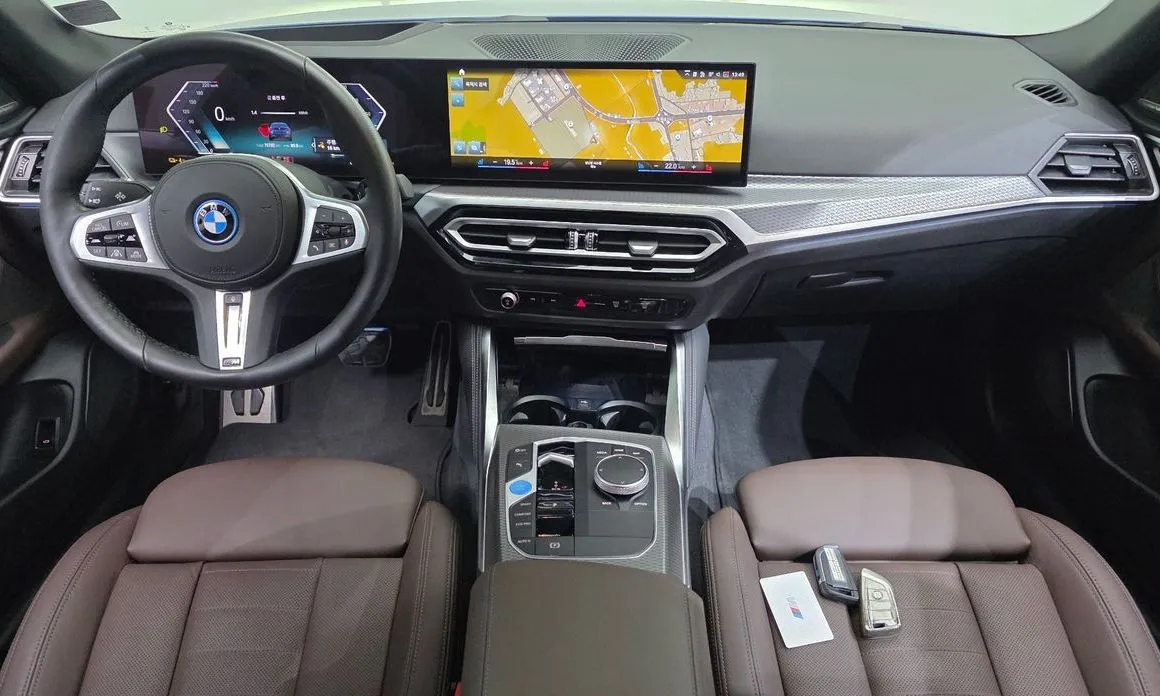 BMW i4 2024 из KR, фото 8