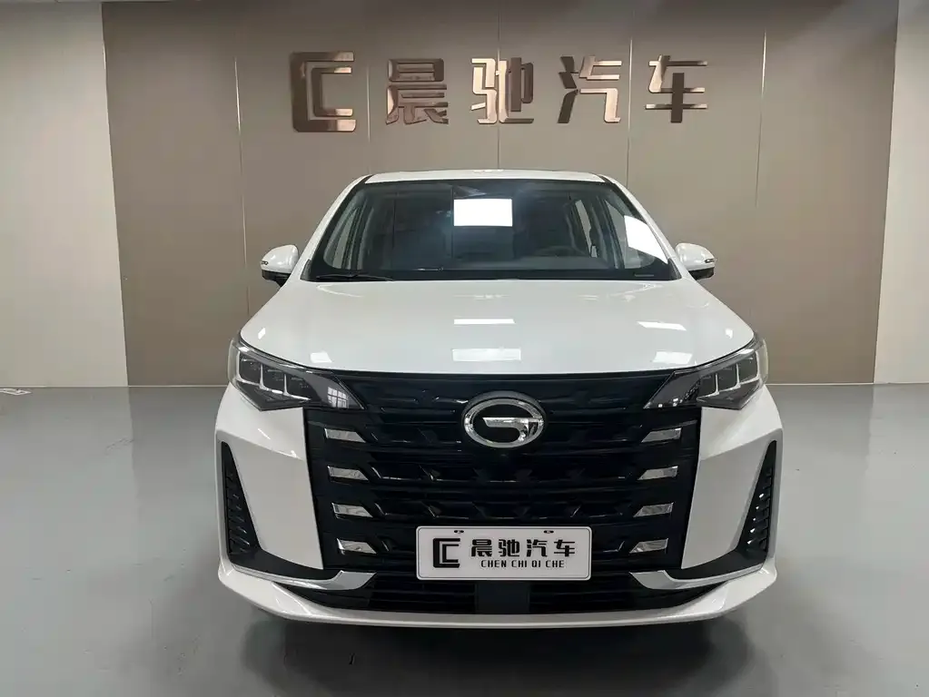 GAC Motor Trumpchi M6 — фото 2