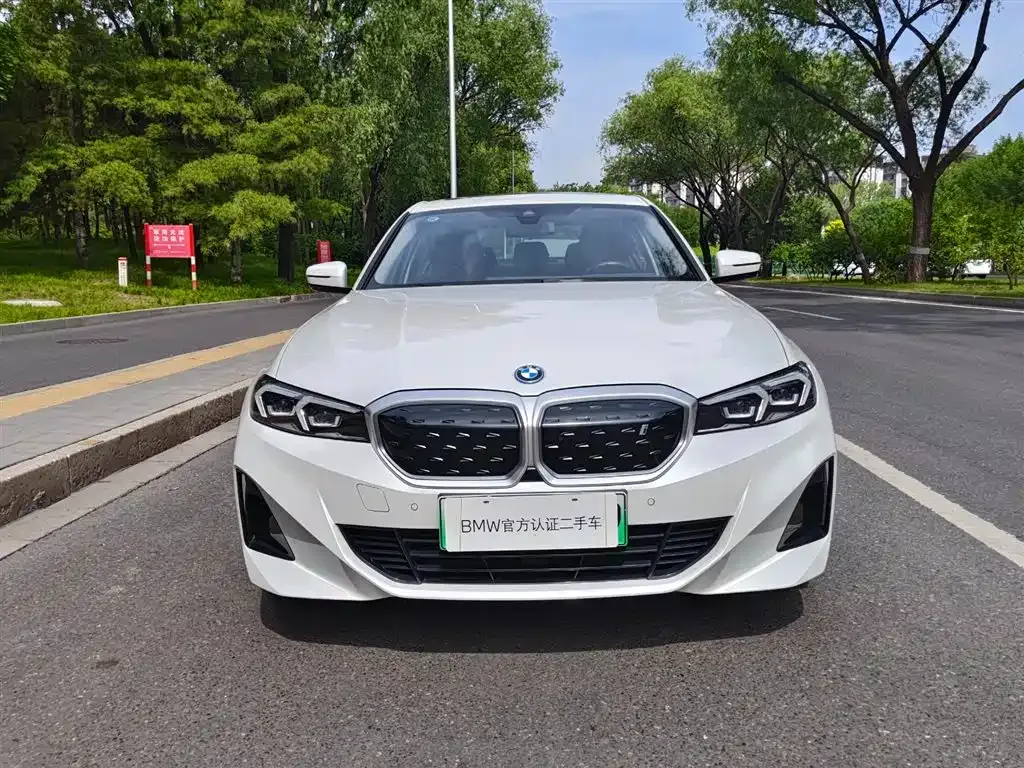 BMW i3 — фото 10