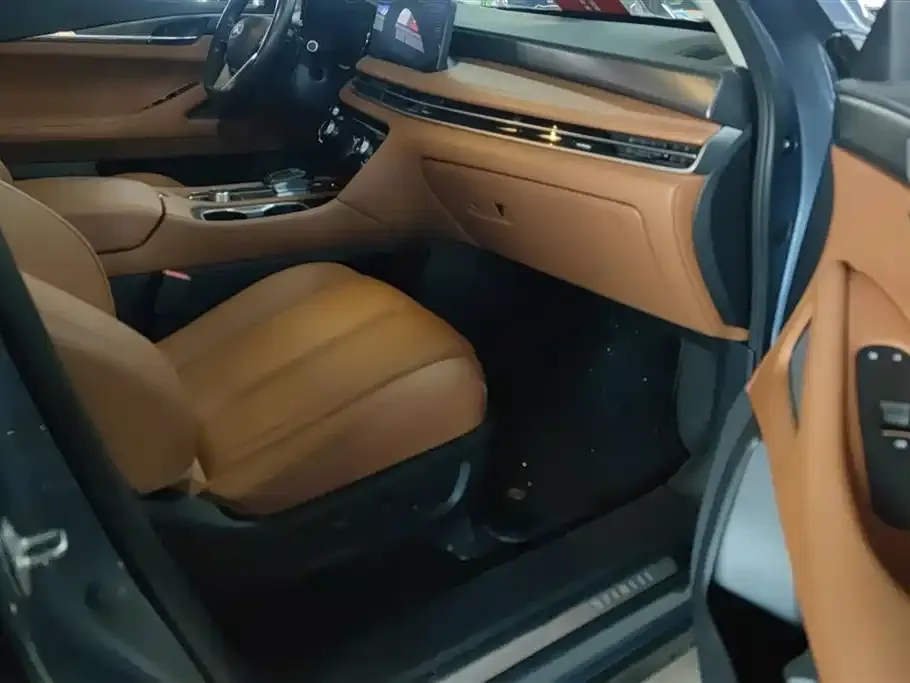 Infiniti QX60 2024 из CN, фото 2