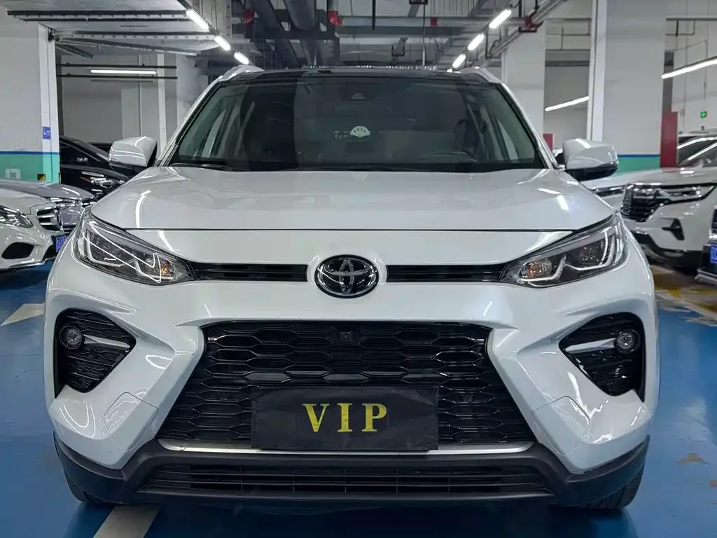 Toyota Wildlander — фото 3