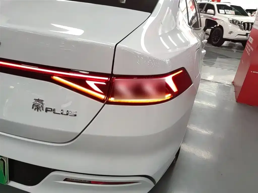 BYD Qin PLUS — фото 9