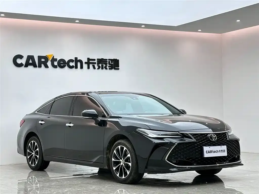 Toyota Avalon — фото 10