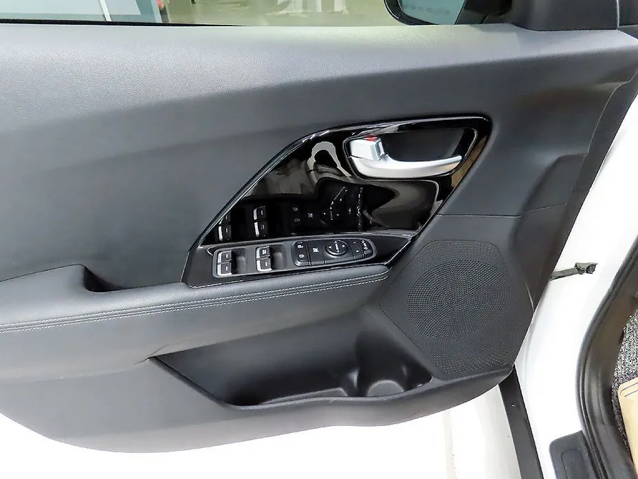 Kia Niro 2021 из KR, фото 7