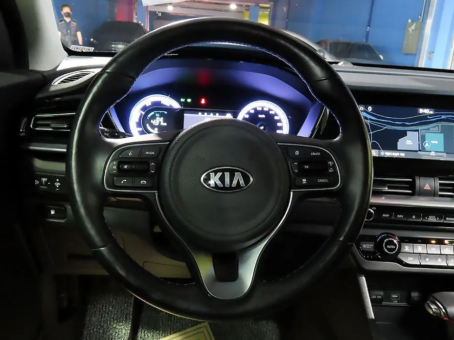 Kia Niro 2021 из KR, фото 10