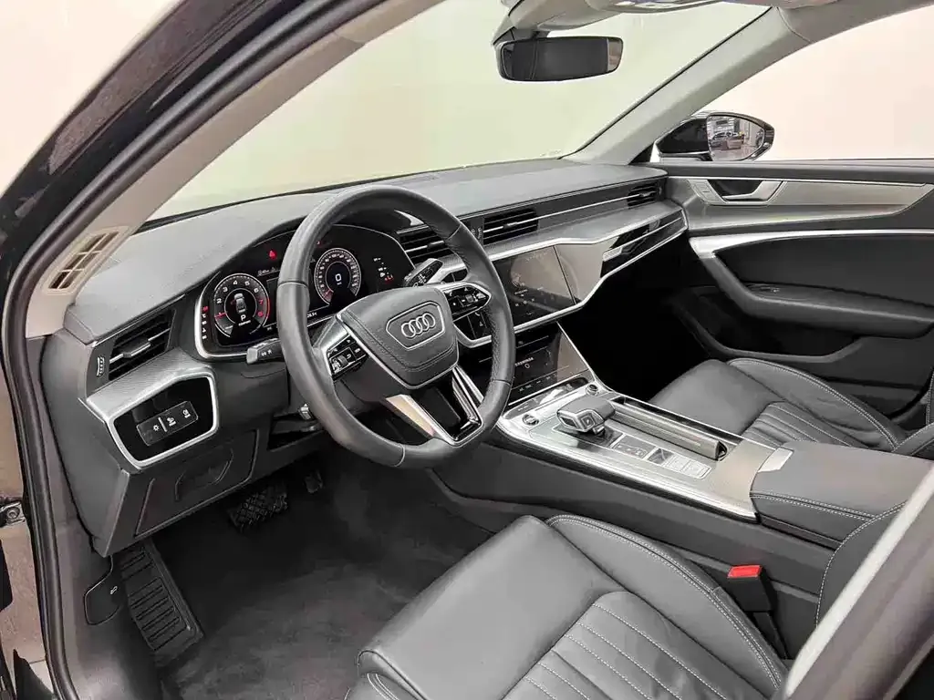 Audi A6L — фото 7